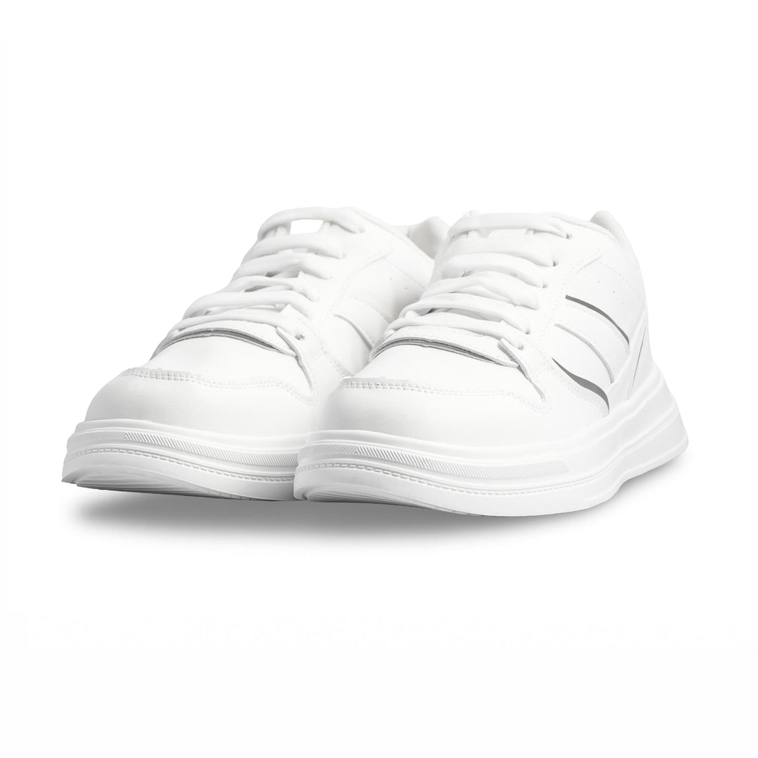 White Casual Sneaker AT7400