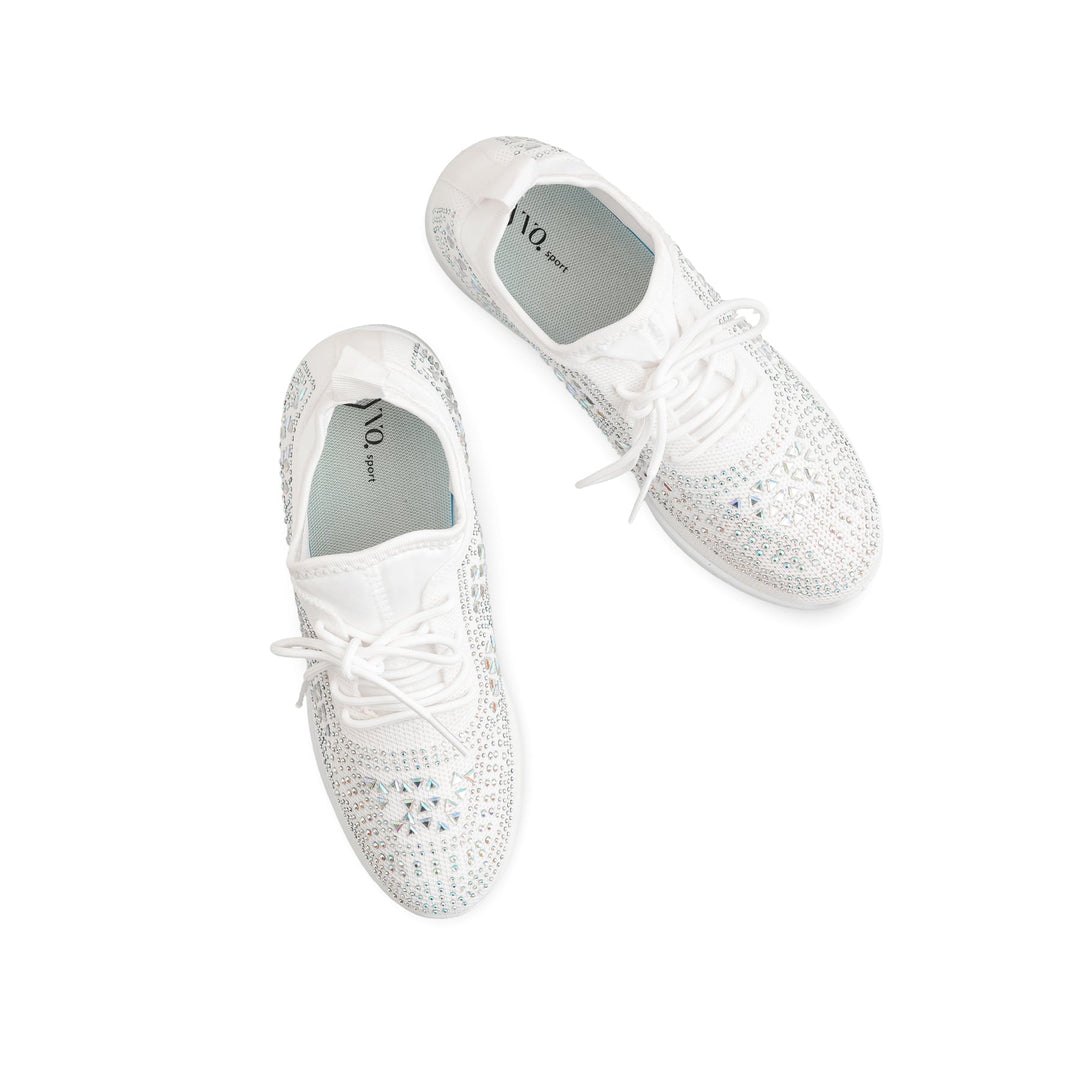 White Casual Sneaker AT7426