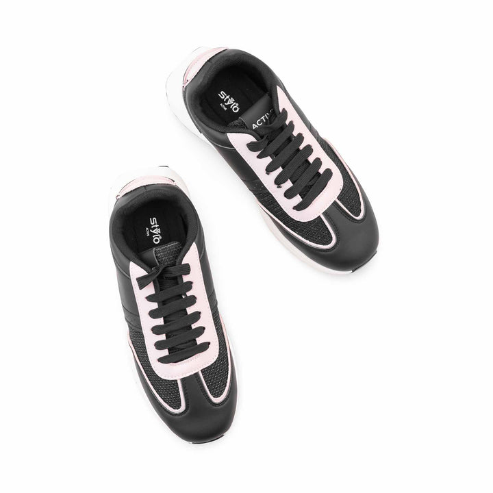 Black Casual Sneaker For Ladies AT7471