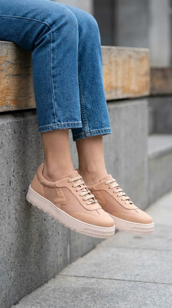 Brown Casual Sneaker For Women AT7506