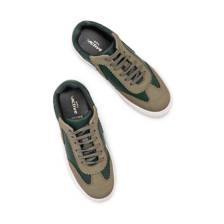 Green Casual Sneaker For Women AT7506