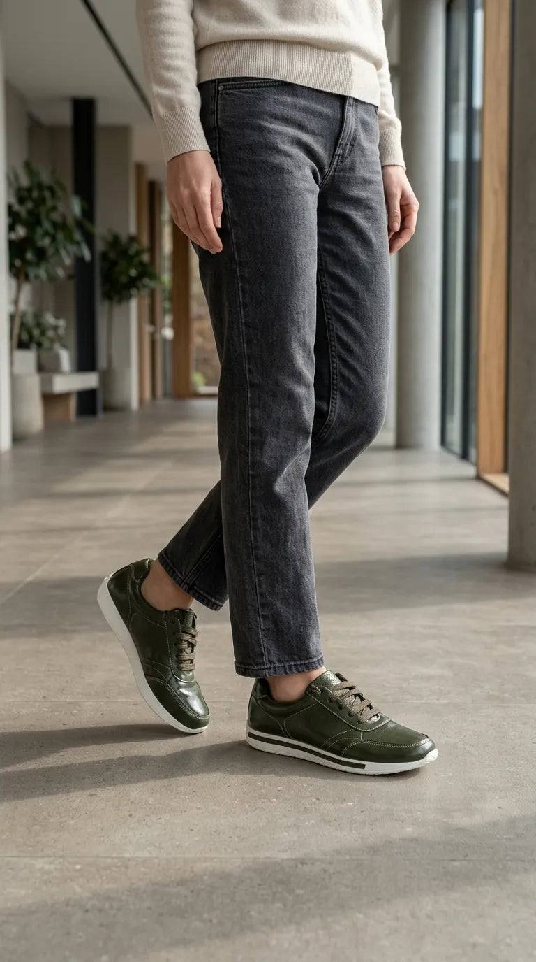 Green Sneaker For Ladies AT7557
