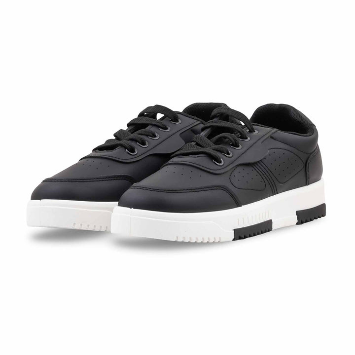 Black Casual Sneaker For Women AT7564
