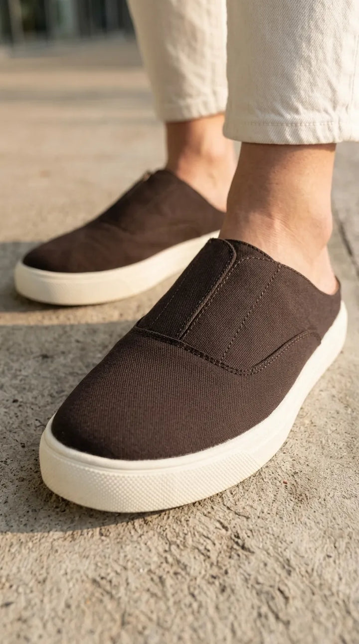 Brown Sneaker For Ladies AT9168