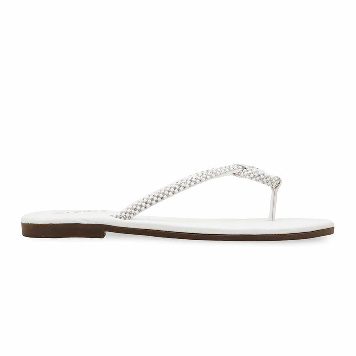 White Casual Chappal CL1886