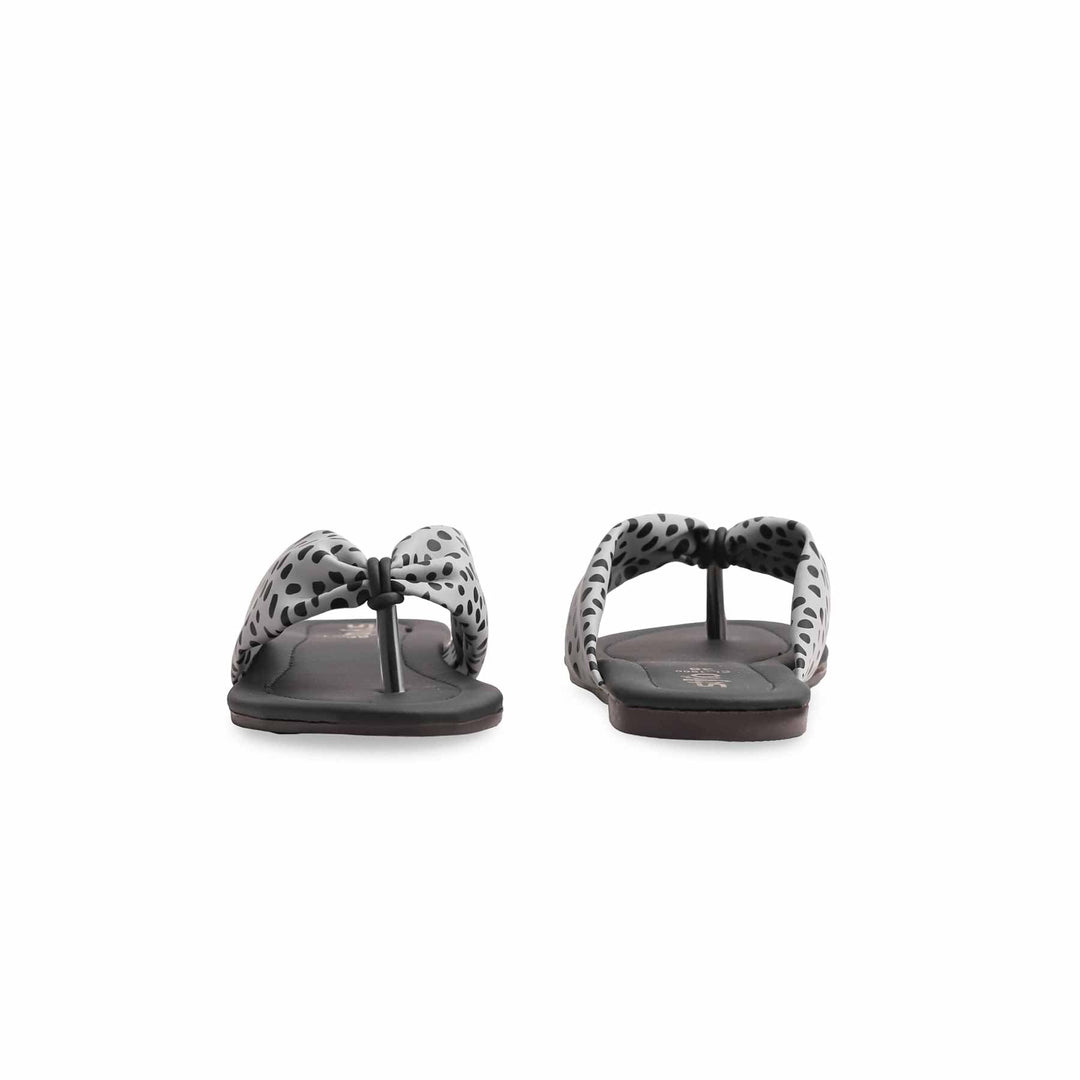 Grey Casual Chappal CL1900