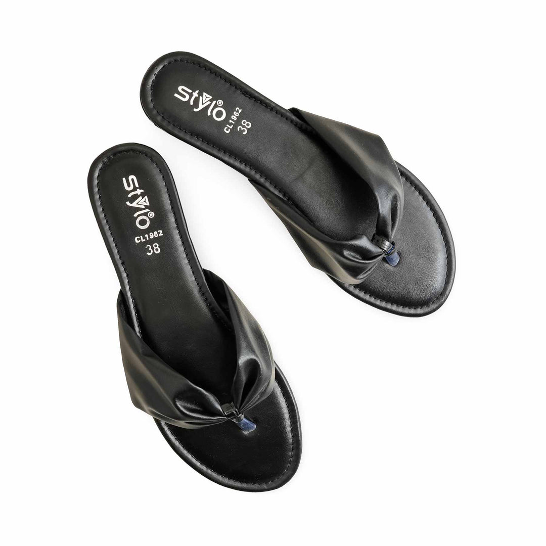Black Casual Chappal For Women CL1962