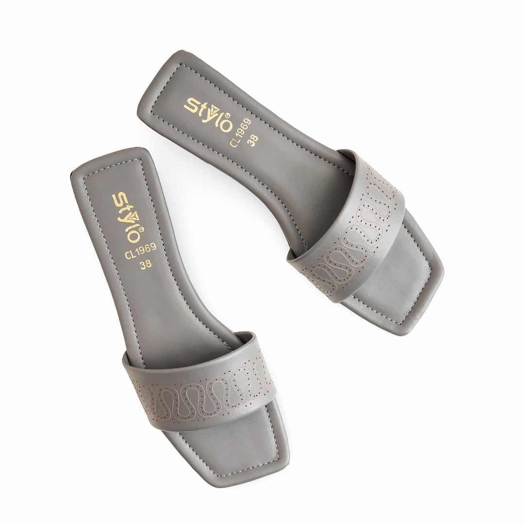 Grey Casual Slipper For Ladies CL1969
