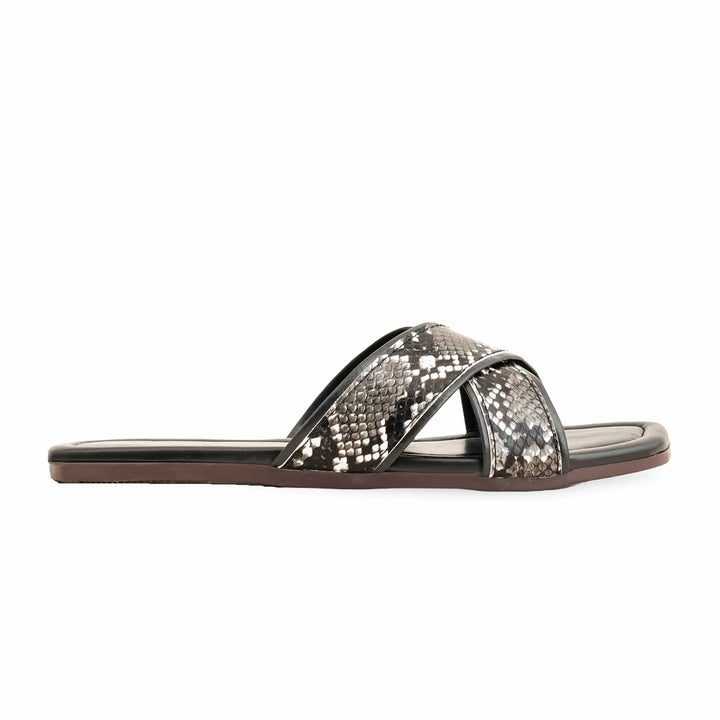 Black Casual Women Chappal CL2040
