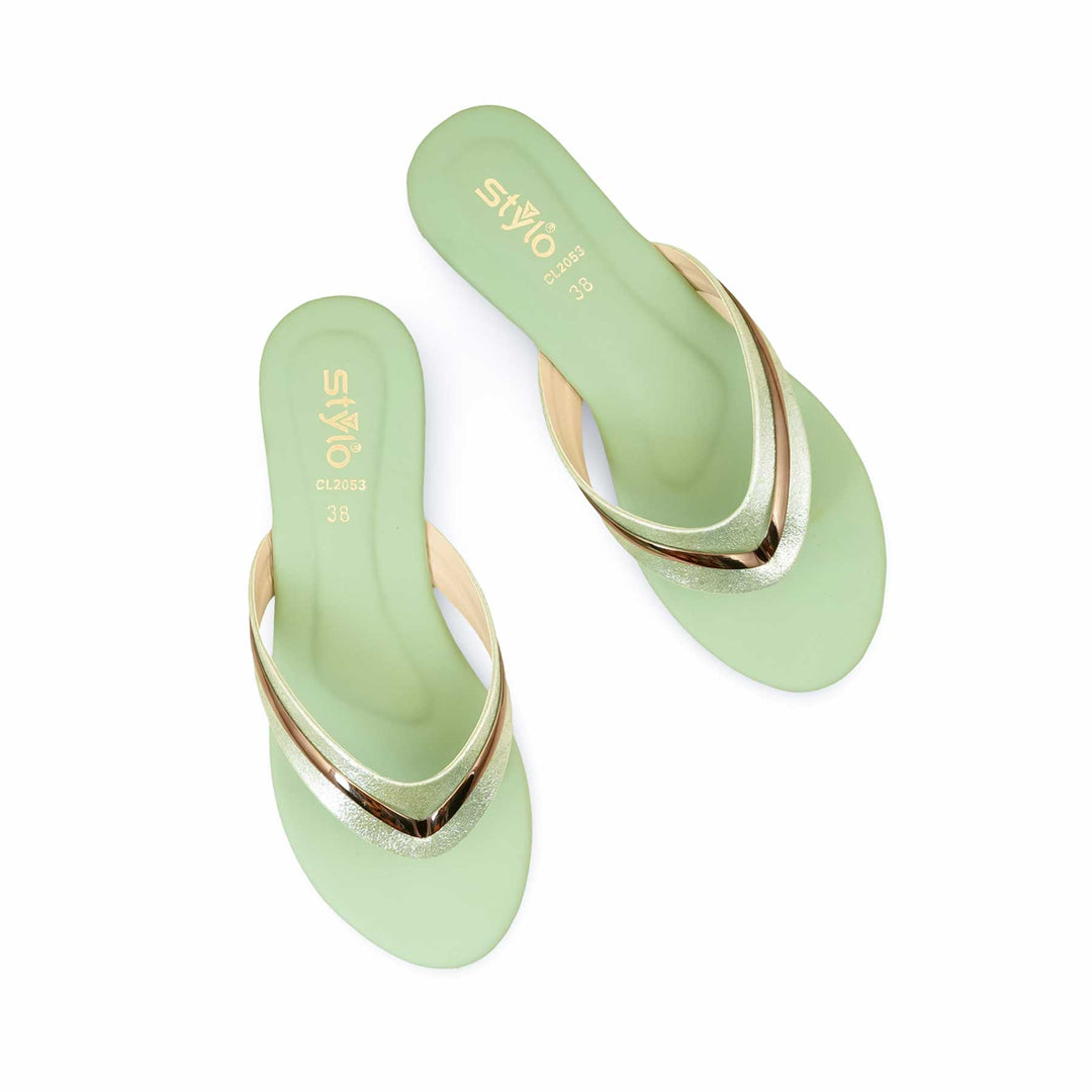 Green Casual Chappal CL2053