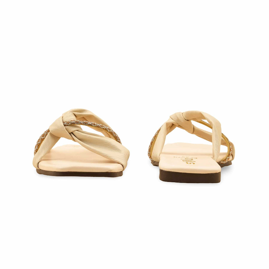 Cream Casual Chappal CL2070