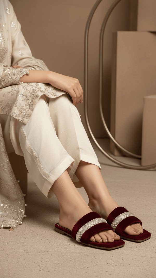 Maroon Casual Slipper For Ladies CL2100