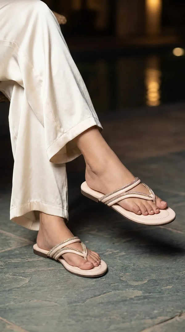 Fawn Casual Chappal For Women CL2152