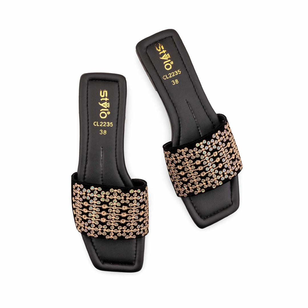 Black Casual Slipper For Women CL2235