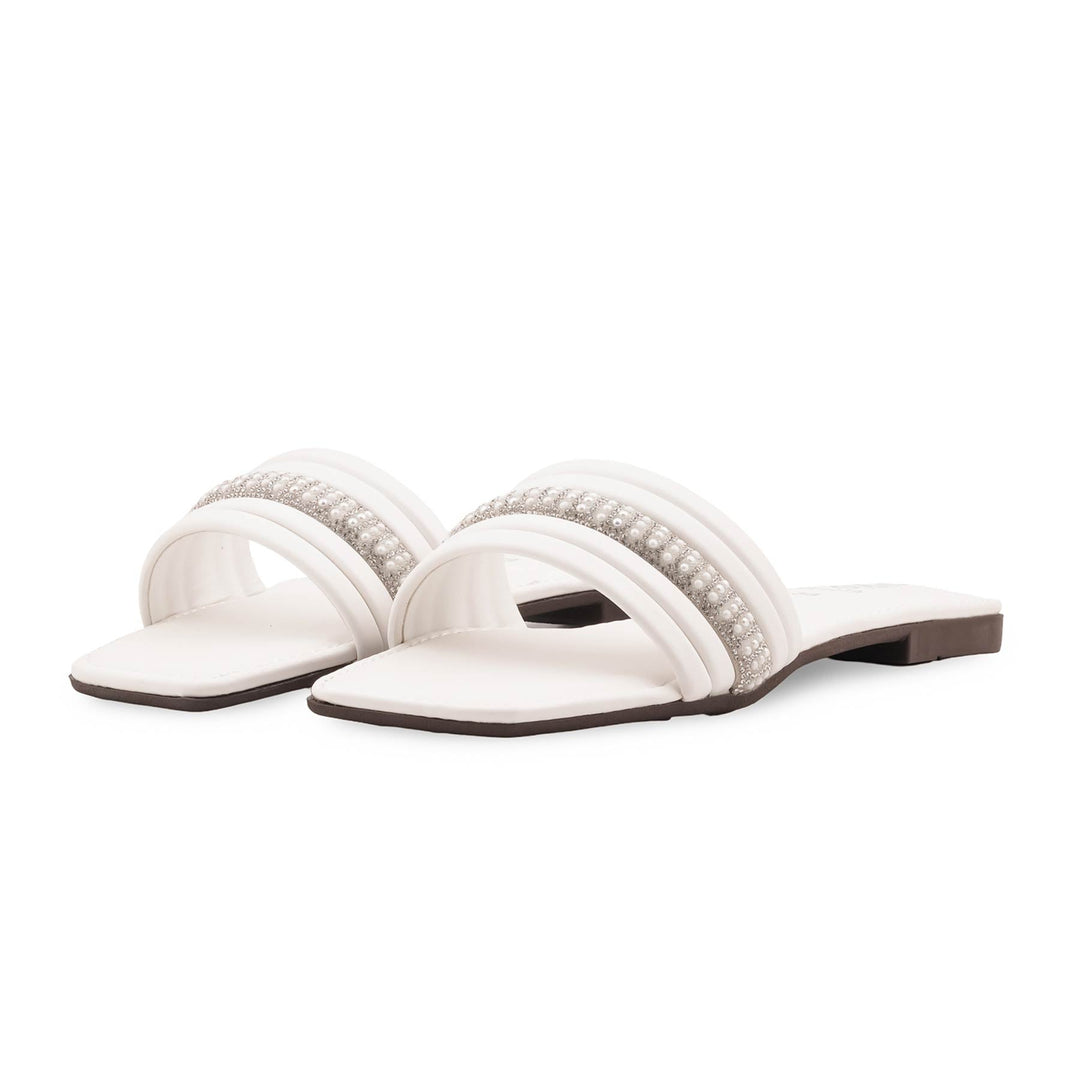 White Casual Slipper For Ladies CL2239