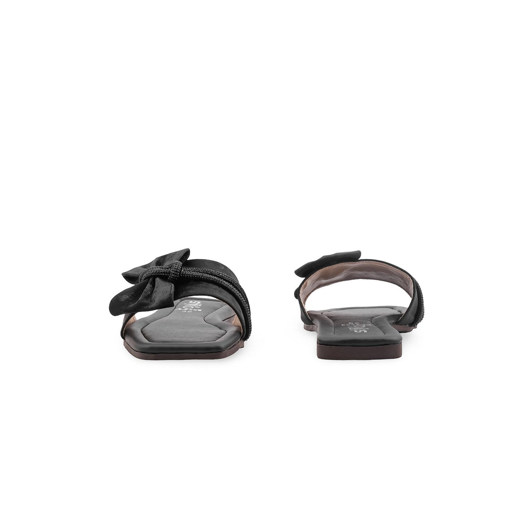Black Casual Slipper For Ladies CL2259