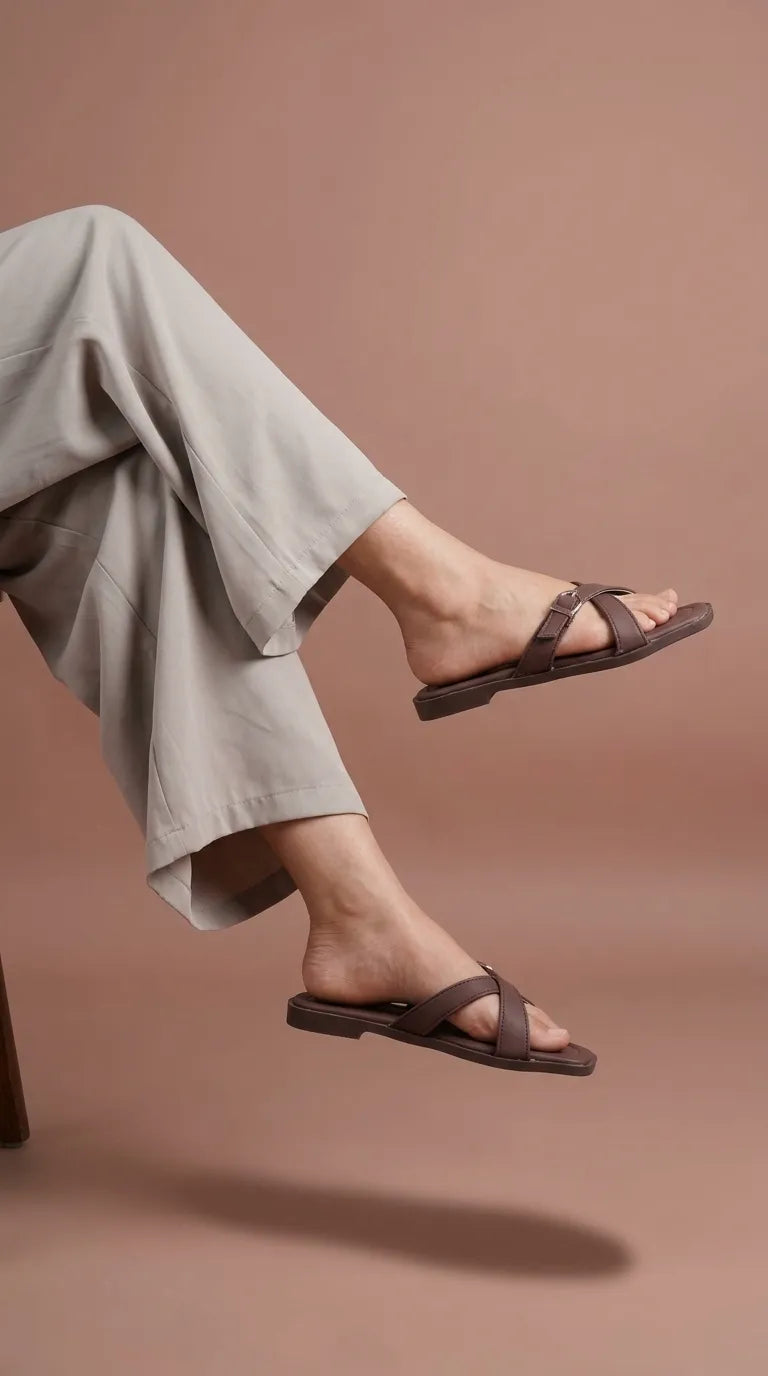 Brown Casual Slipper For Ladies CL2363