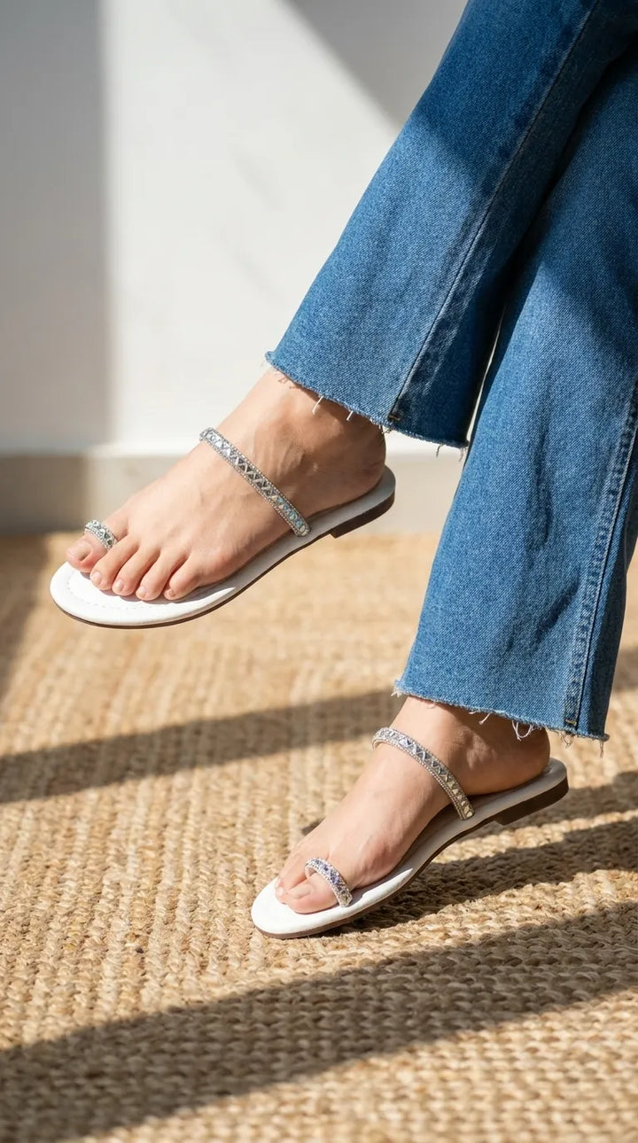 White Casual Chappal For Ladies CL2380