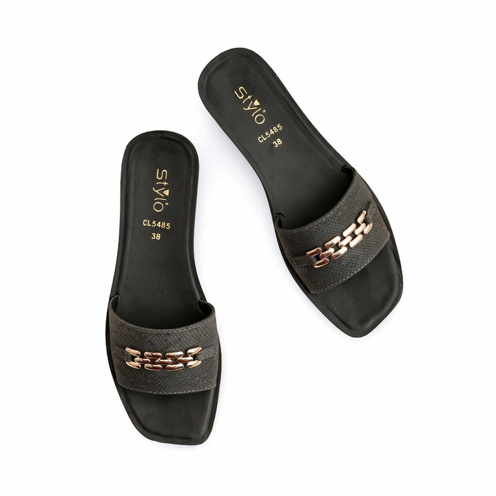 Black Casual Softy For Ladies CL5485