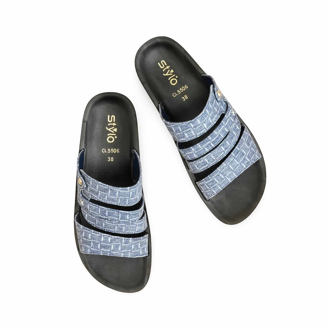 Blue Casual Softy For Women CL5506