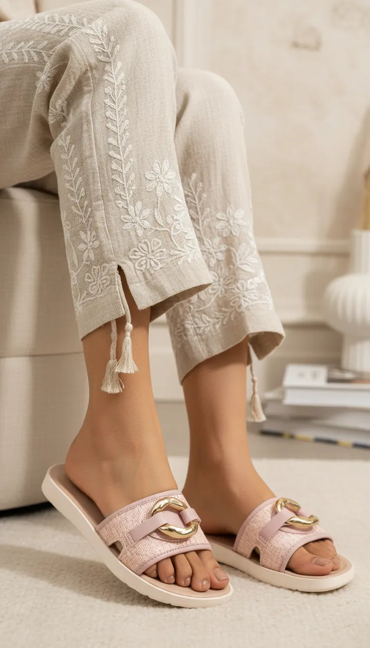 Pink Casual Softy For Ladies CL5550