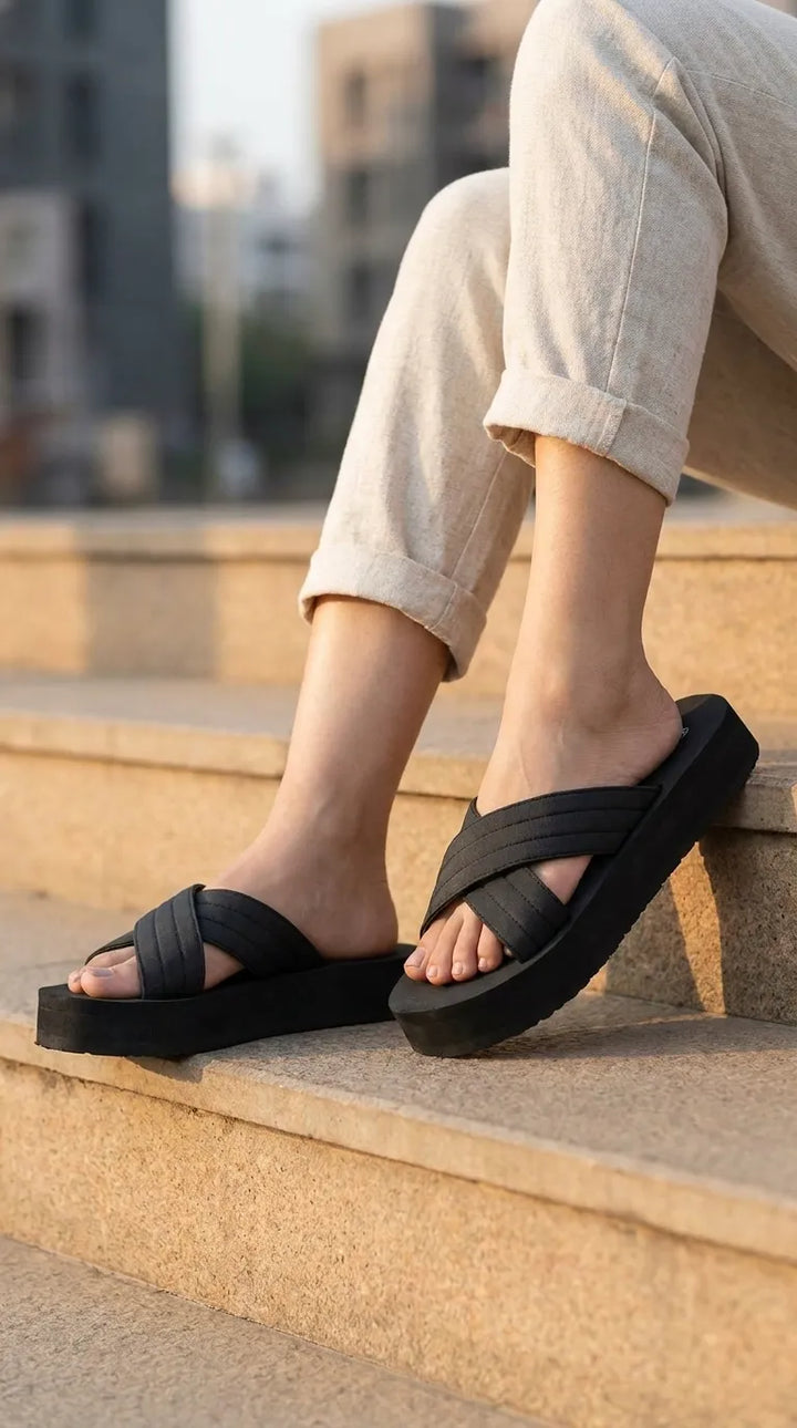 Black Casual Softy For Women CL7210