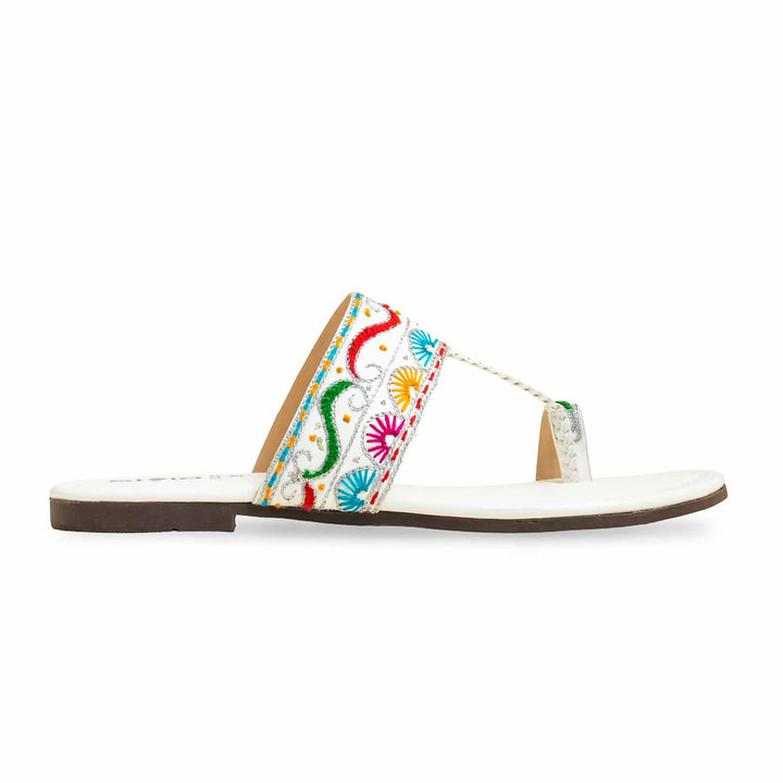 White Ethnic Chappal EC0213