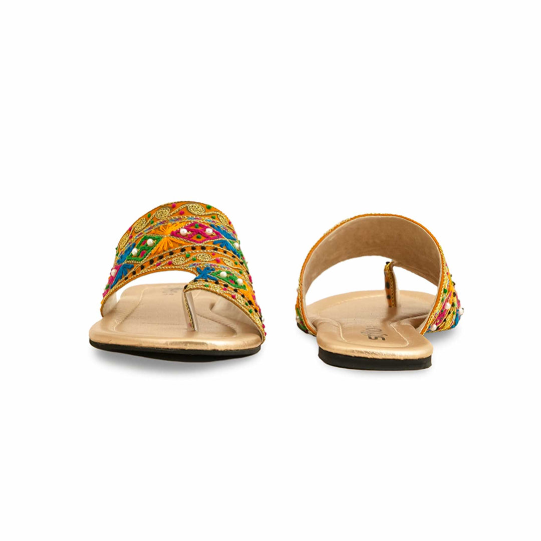 Golden Fancy Chappal EC0230