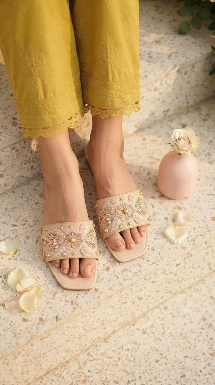 Fawn Casual Slipper For Women EC0304