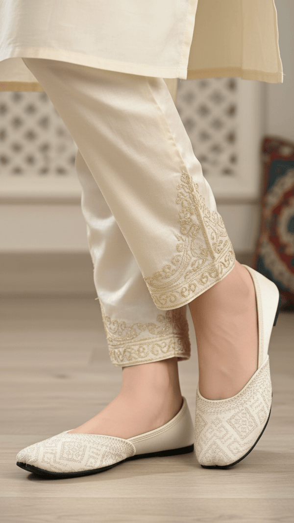 White Casual Khussa EC8576
