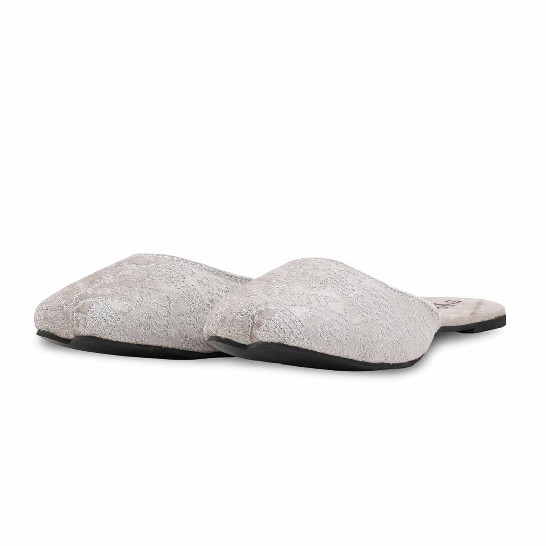 Grey Ethnic Back Open Khusa For Women EC8602