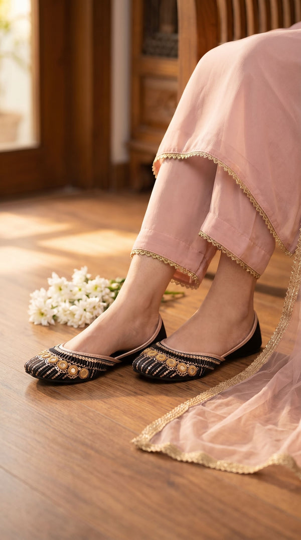 Black Fancy Khussa For Women EC8618