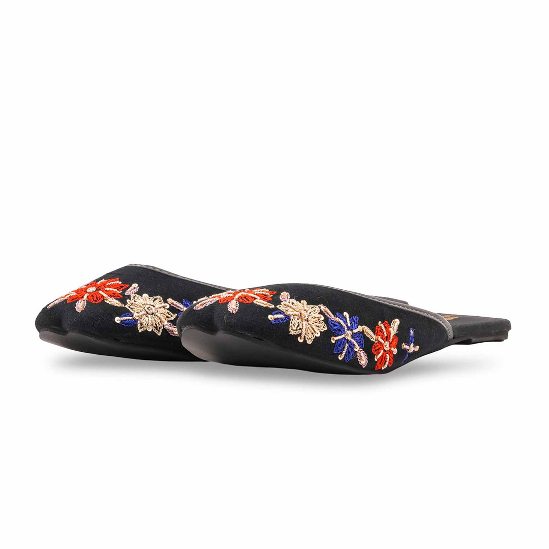 Black Ethnic Back Open Khussa For Women EC8624