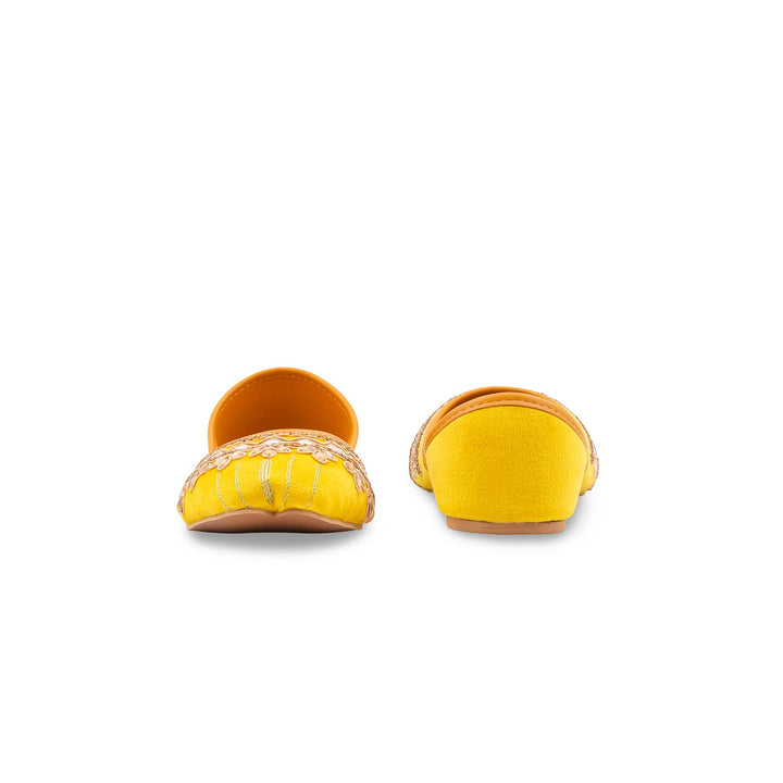 Yellow Fancy Khussa EC8636
