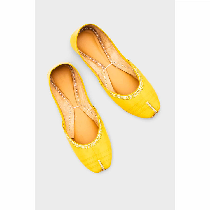 Yellow Ethnic Khussa EC8667