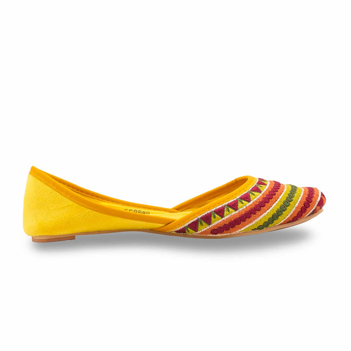 Yellow Ethnic Khussa For Ladies EC8689