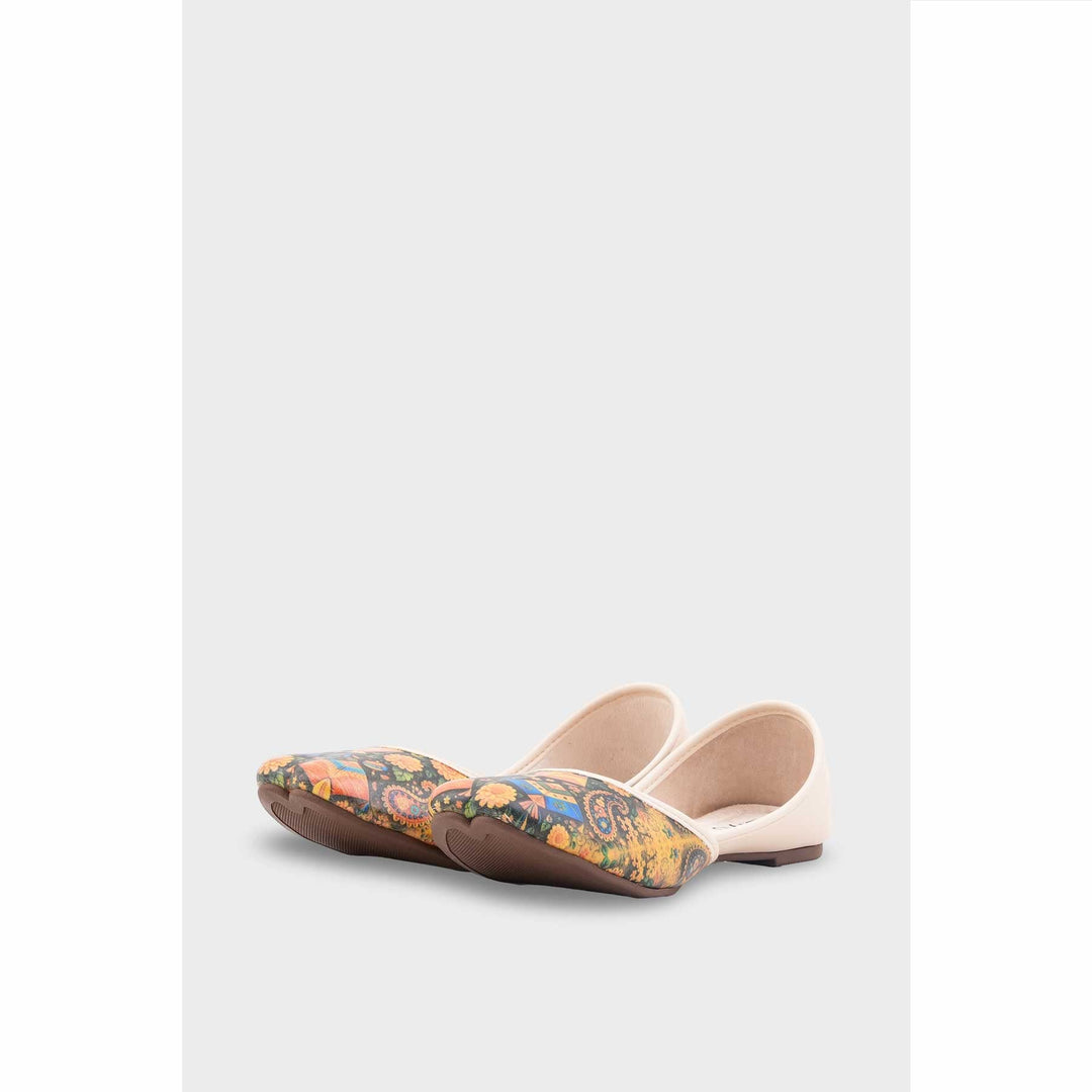 Multy Ethnic Khussa For Women EC8716