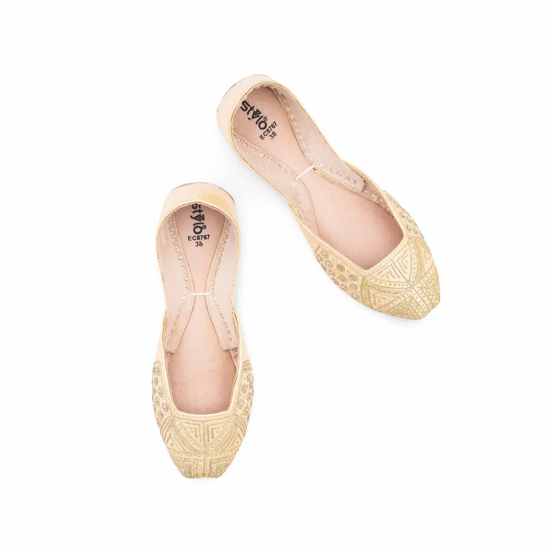 Golden Ethnic Khussa For Ladies EC8767
