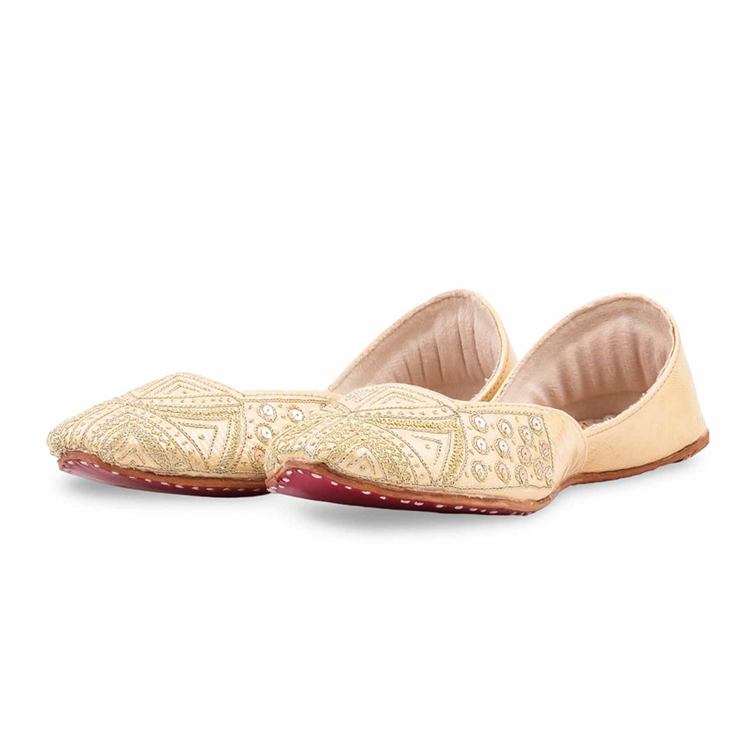 Golden Ethnic Khussa For Ladies EC8767