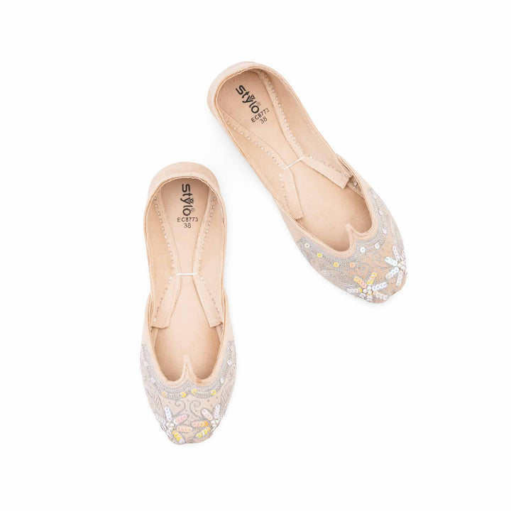 White Ethnic Khussa For Ladies EC8773