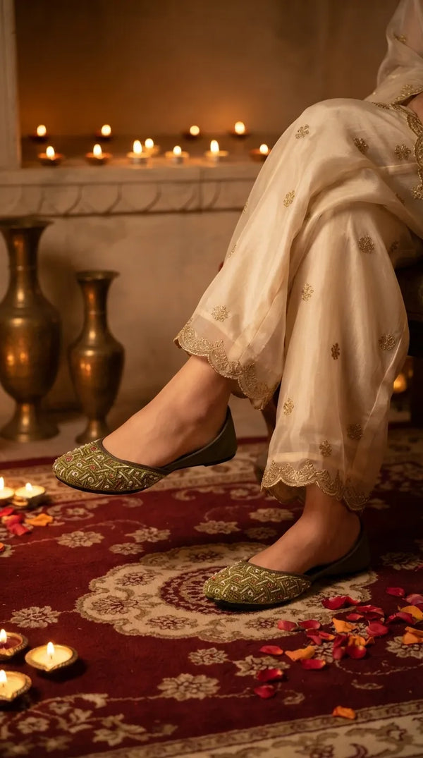 Mehndi Ethnic Khussa For Women EC8785