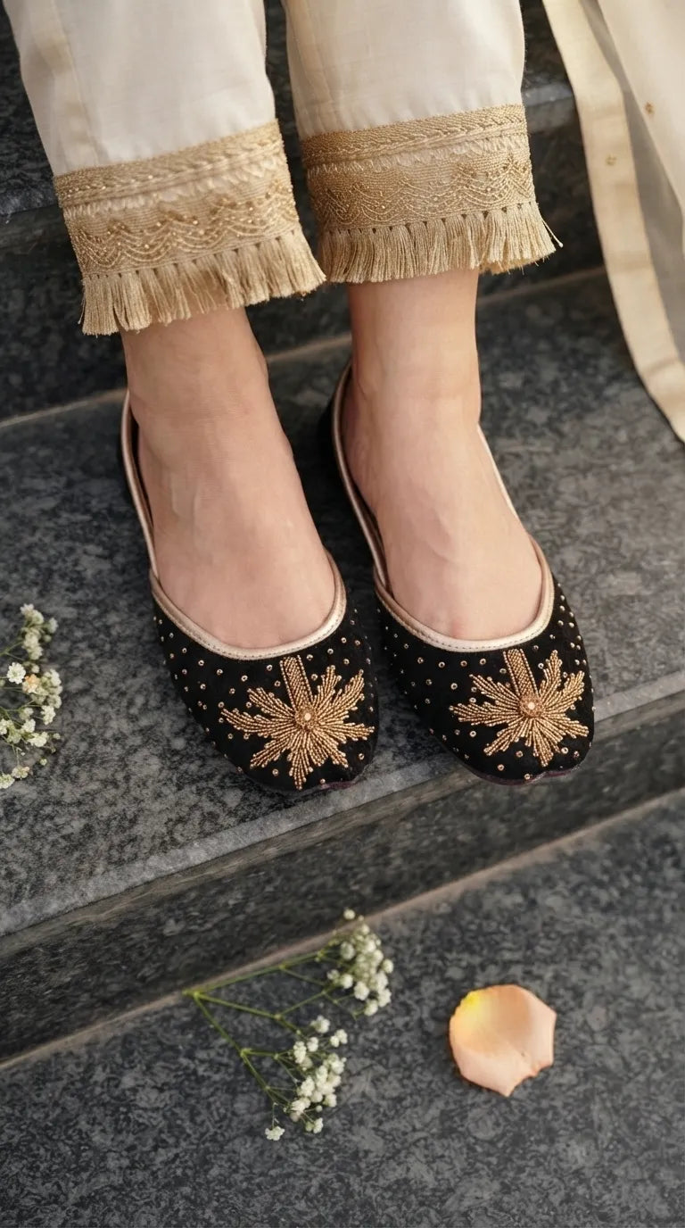 Black Fancy Khussa For Ladies EC8794