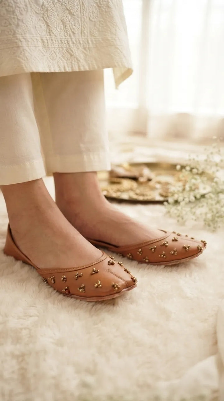 Brown Ethnic Khussa For Ladies EC8826