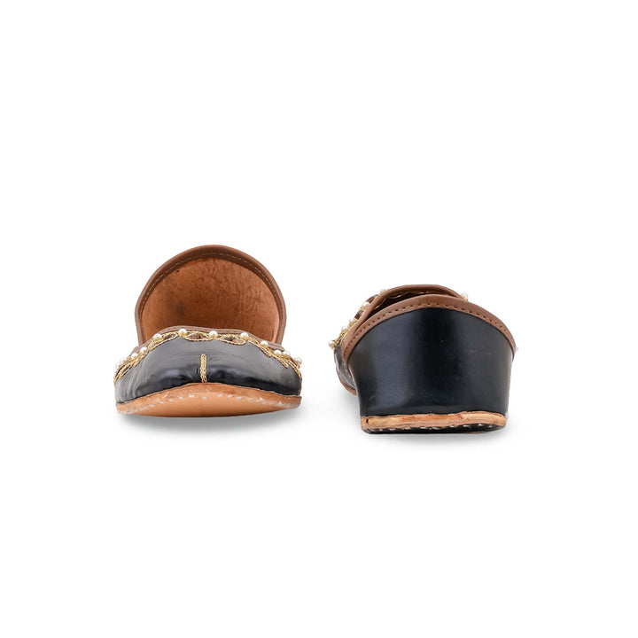 Black Leather Khussa For Women EC8875