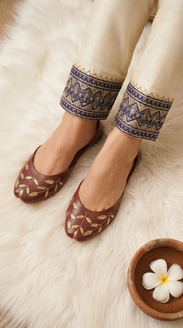 Maroon Leather Khussa For Women EC8889