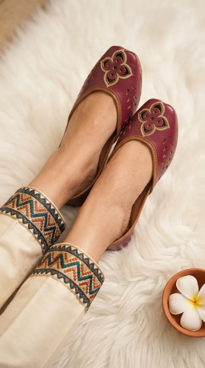 Maroon Leather Khussa For Women EC8896