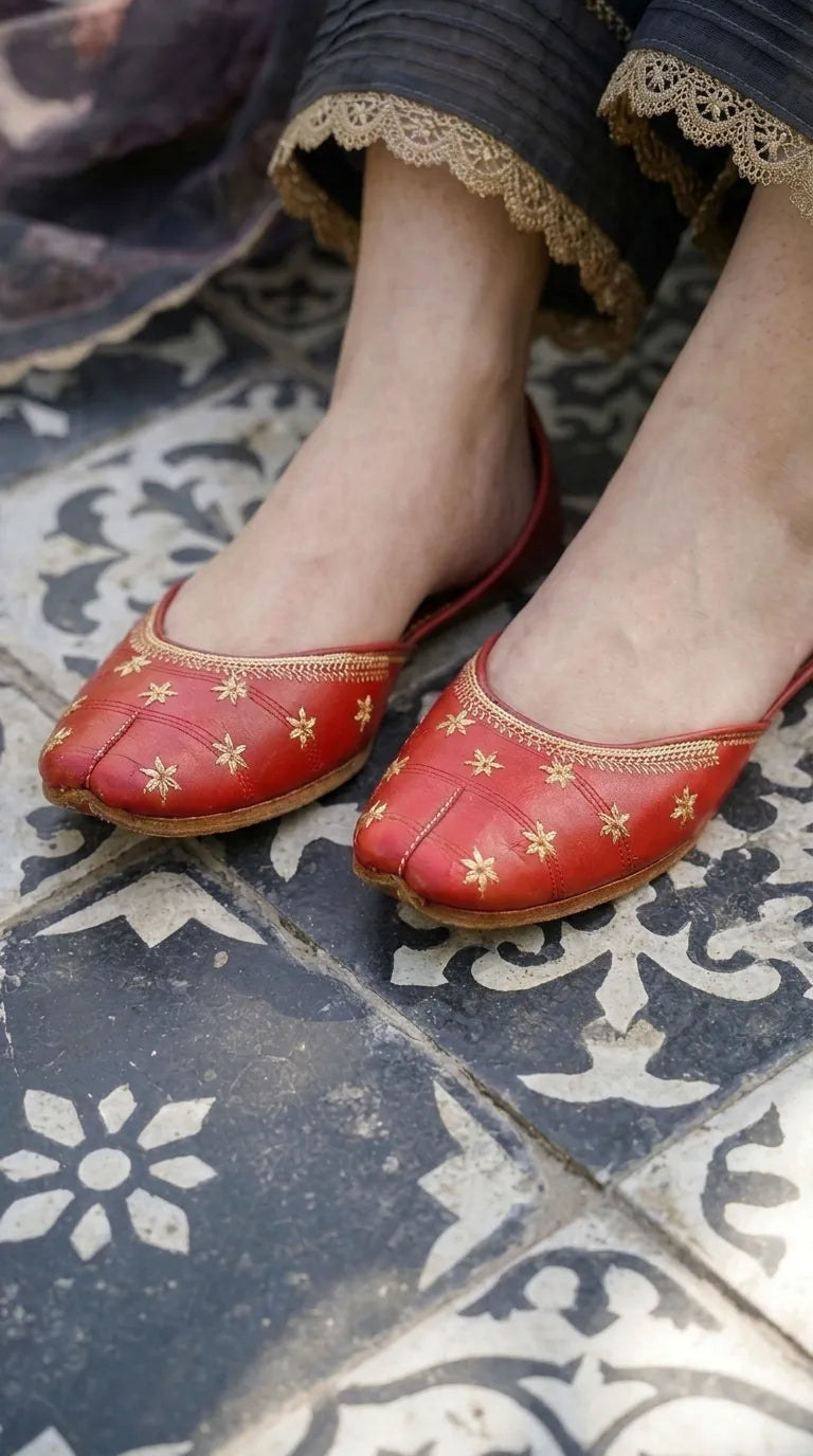 Red Leather Khussa For Ladies EC8923