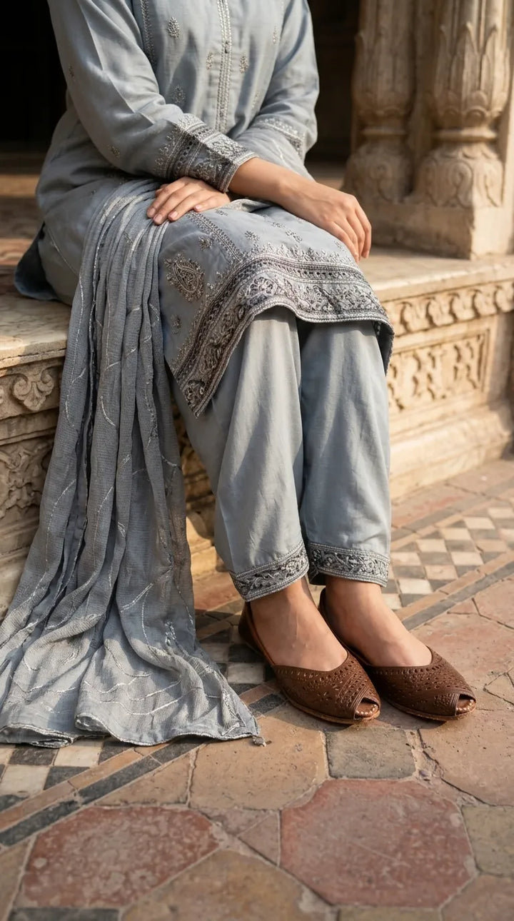 Brown Leather Khussa For Ladies EC8929