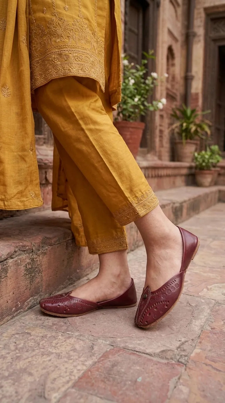Maroon Leather Khussa For Ladies EC8932