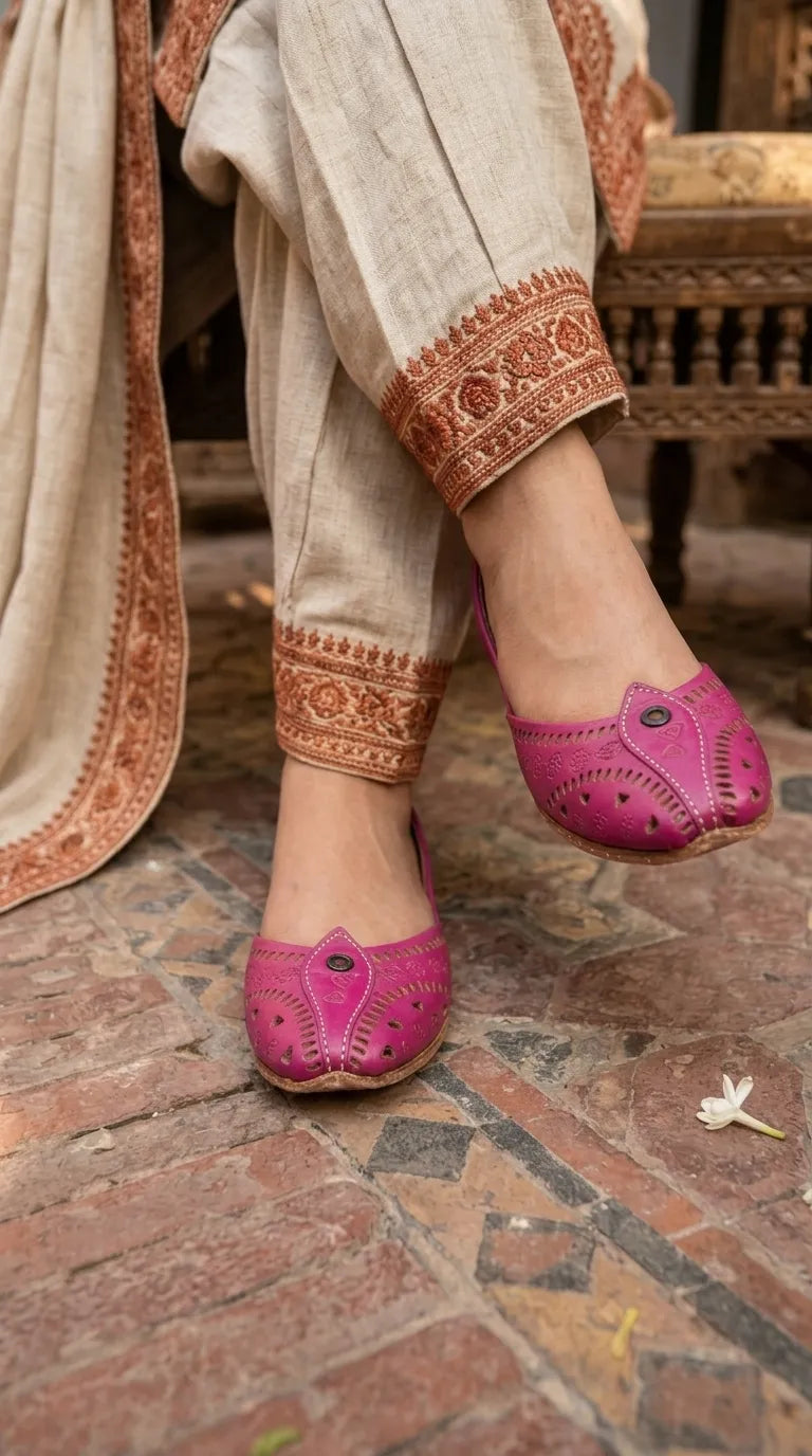 Pink Leather Khussa For Ladies EC8932